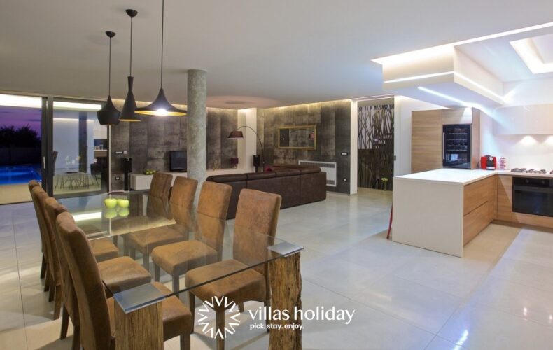 Spacious dining area of Villa Aria