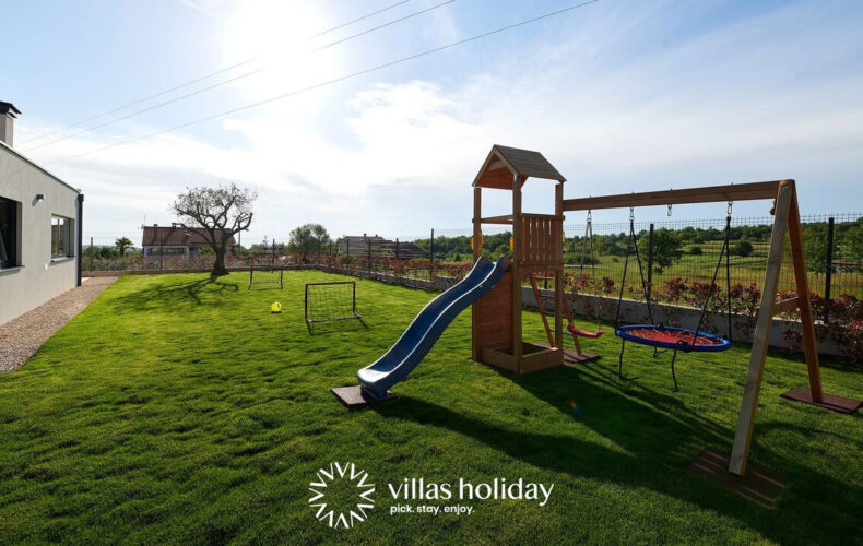 Outdoor playground of Villa Ansi