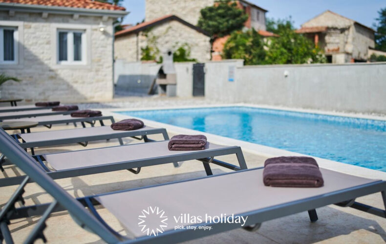 Lovely pet-friendly villa with a swimming pool in coastal Istria