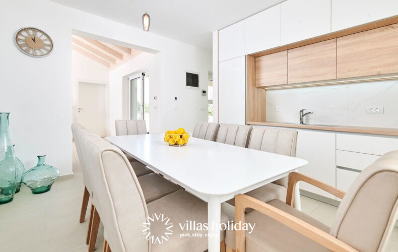 Kitchen area of Villa Leon