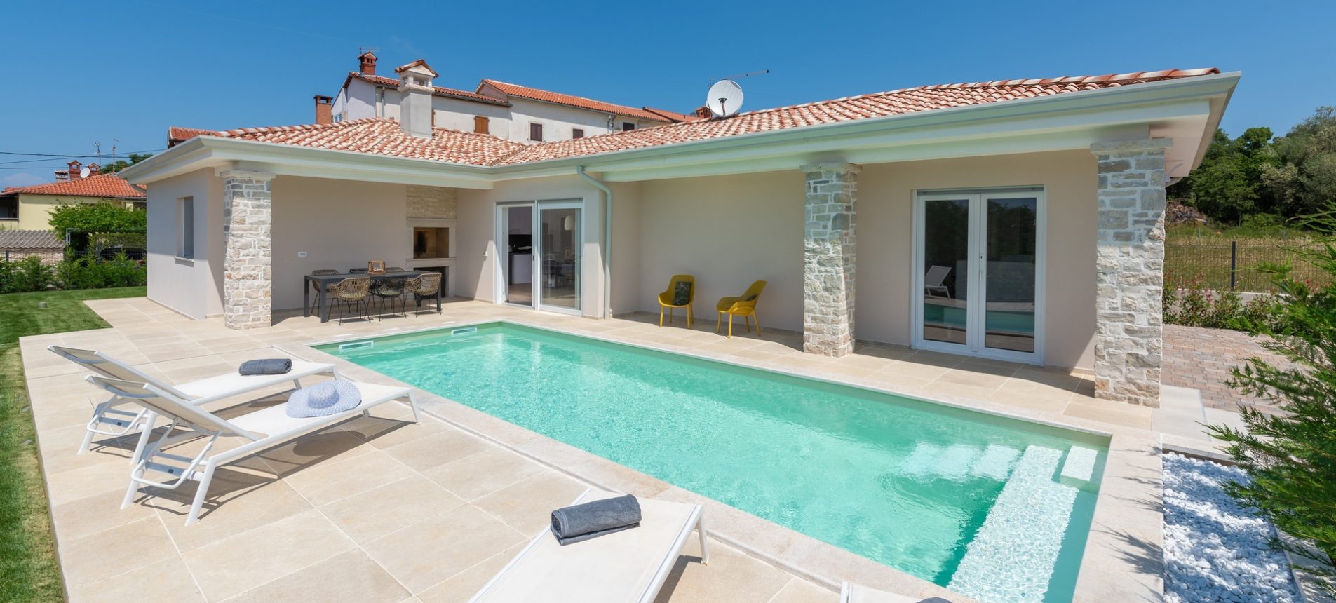 Charming Villa Audrey with an outdoor pool