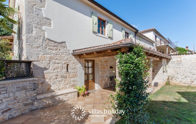 Rustic villa in central Istria