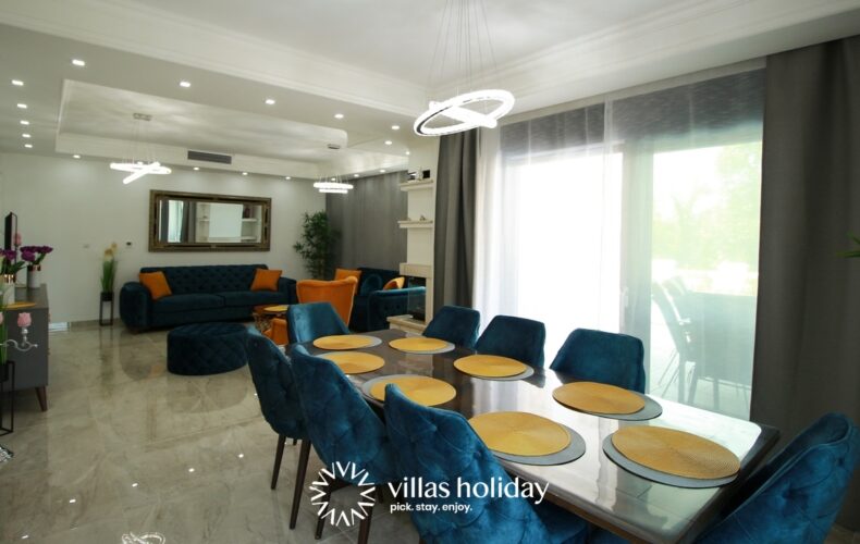 Dining and living area of Villa Sara