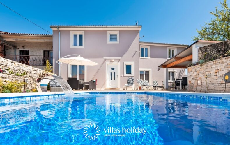 Wonderful villa with swimming pool in central Istria