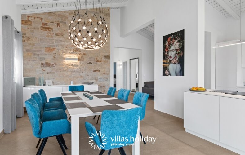 Dining area of Villa Hardy