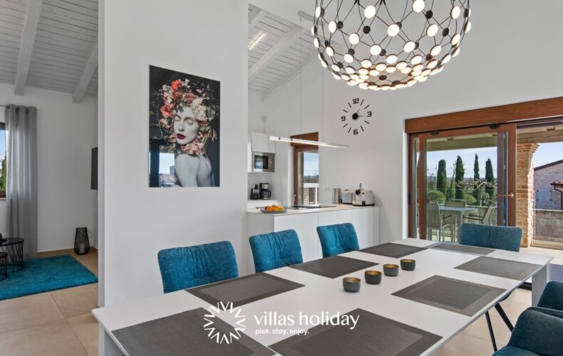 Dining area of Villa Hardy