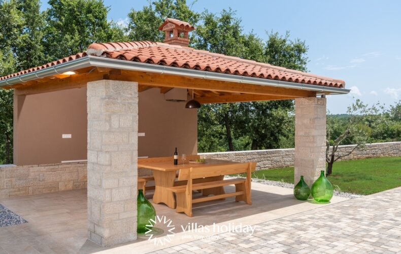 Outdoor dining area of Casa San Vital