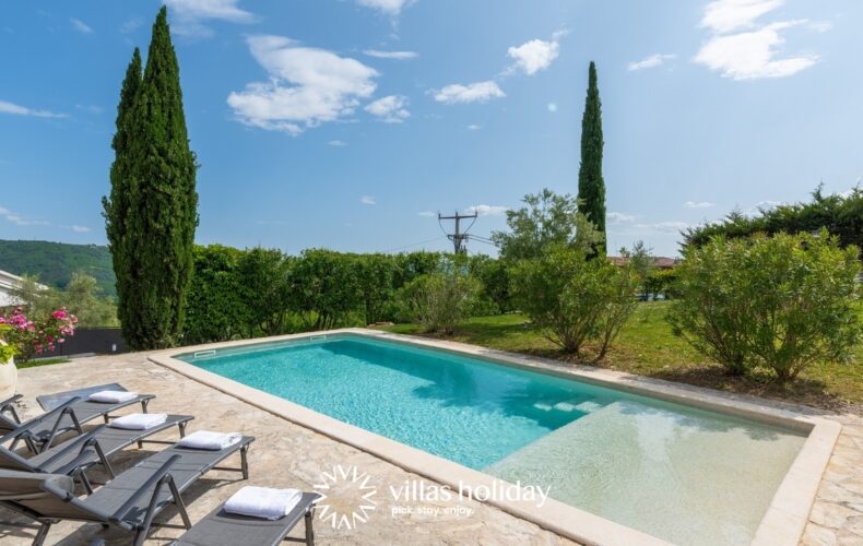 Swimming pool of Villa Habibi