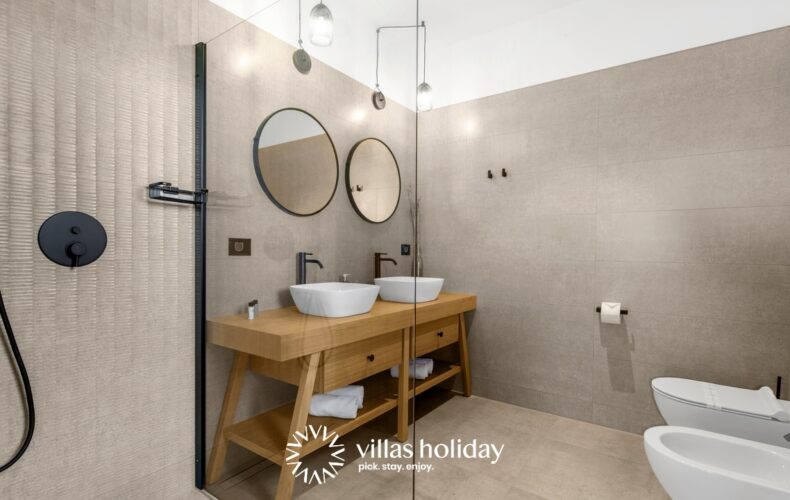 Bathroom of Villa Vallis