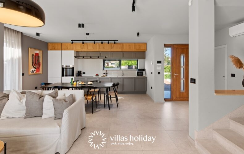 Kitchen dining area and living room of Villa San Vincenti