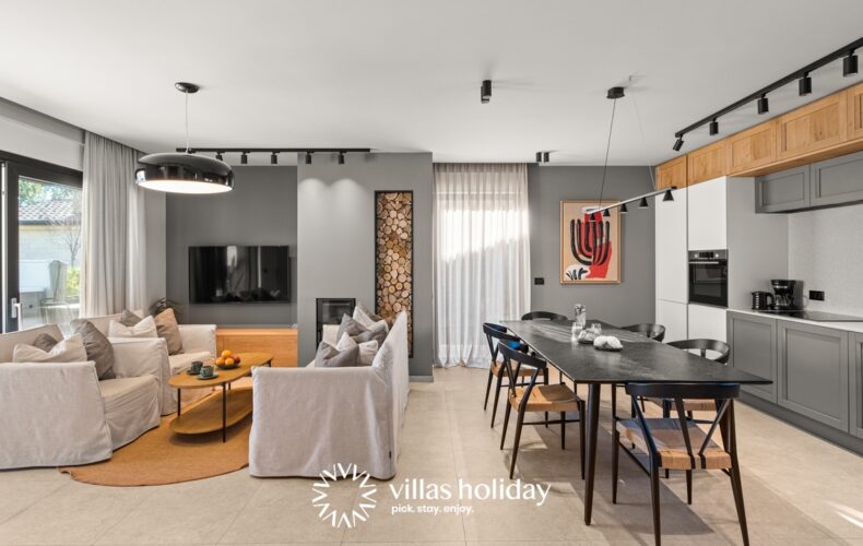 Kitchen dining area and living room of Villa San Vincenti