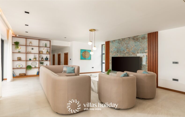 Modern living room of Villa Istria Green