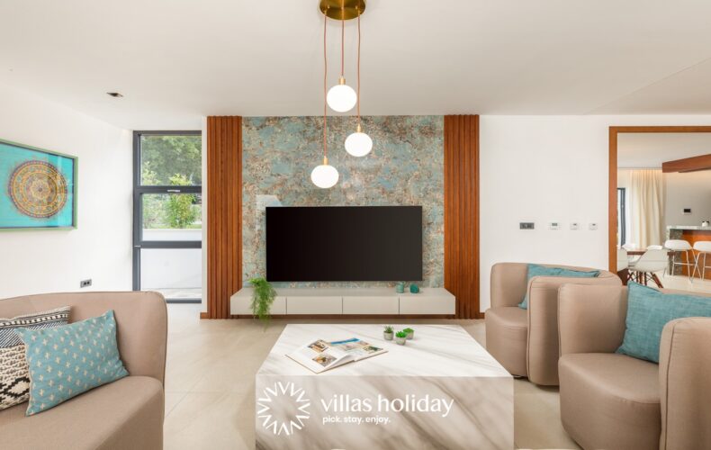 Spacious living room of Villa Istria Green