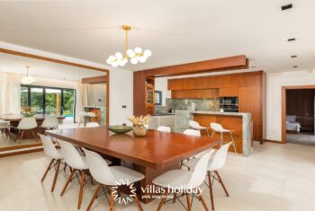 Spacious dining area of Villa Istria Green